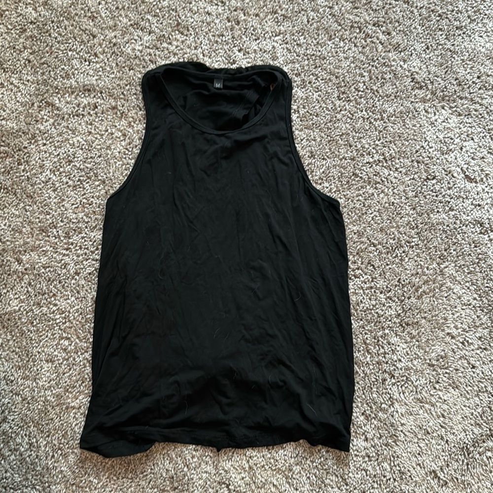 Amazon tie back athletic top